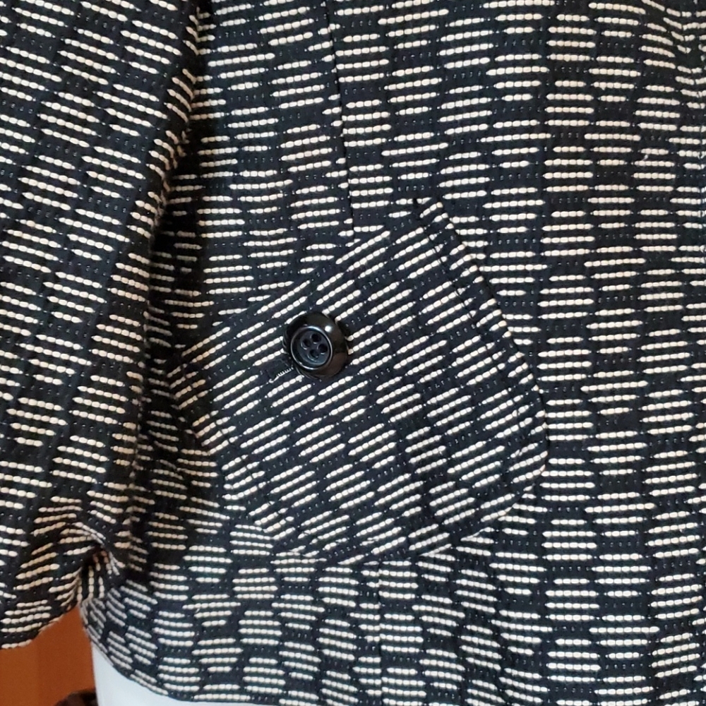 Classiques Entier Jacket - Picture 2 of 7